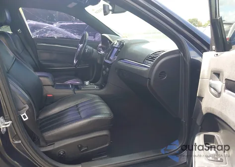 2019 Chrysler 300 300S from USA, damaged, VIN 2C3CCABG8KH555544